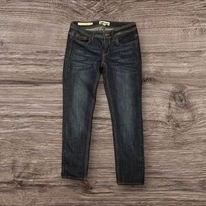Like New- Dollhouse Dark Wash Mid Rise Skinny Denim Jeans Juniors Size 5